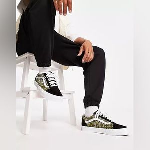 NIB Vans Old Skool suede paisley printed sneakers Olive & Black 8.5 W/ 6.5 M
